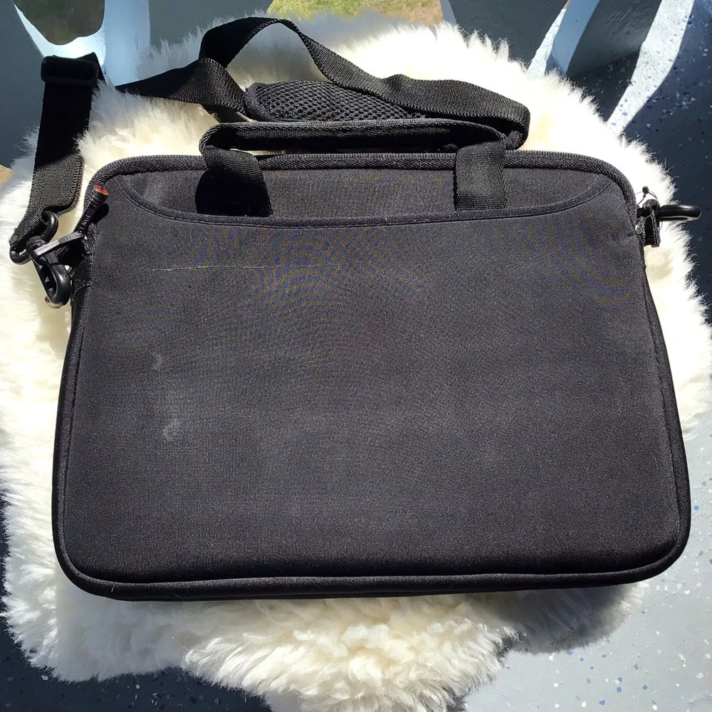 Wenger Top Zip Mini Laptop or iPad Case with Removable Shoulder Strap